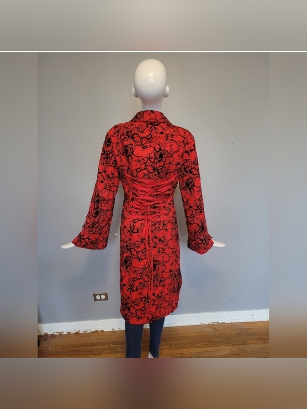 Hearts And Roses Flocked Tattoo Coat With Corset Back, Size 14 - Picture 8 of 12